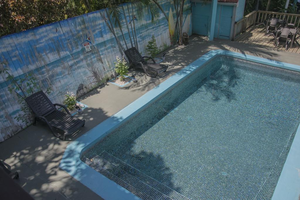 Pelican Beachfront Hotel เอสเตริโญส เอสเต ภายนอก รูปภาพ