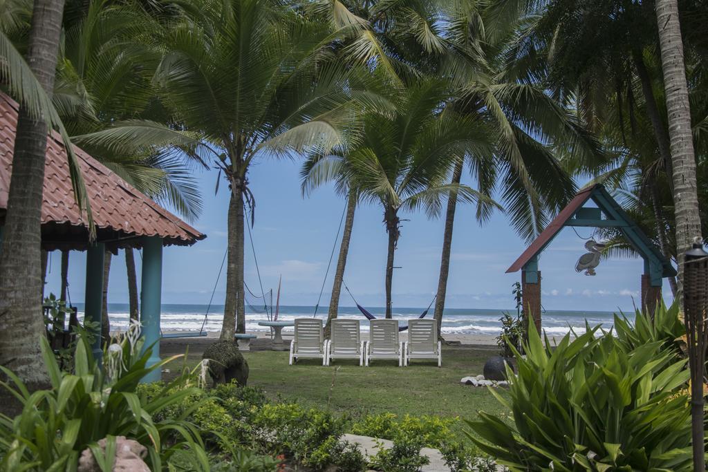 Pelican Beachfront Hotel เอสเตริโญส เอสเต ภายนอก รูปภาพ
