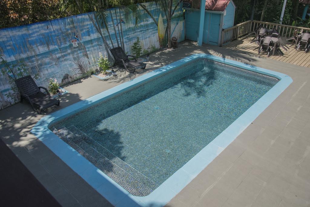 Pelican Beachfront Hotel เอสเตริโญส เอสเต ภายนอก รูปภาพ
